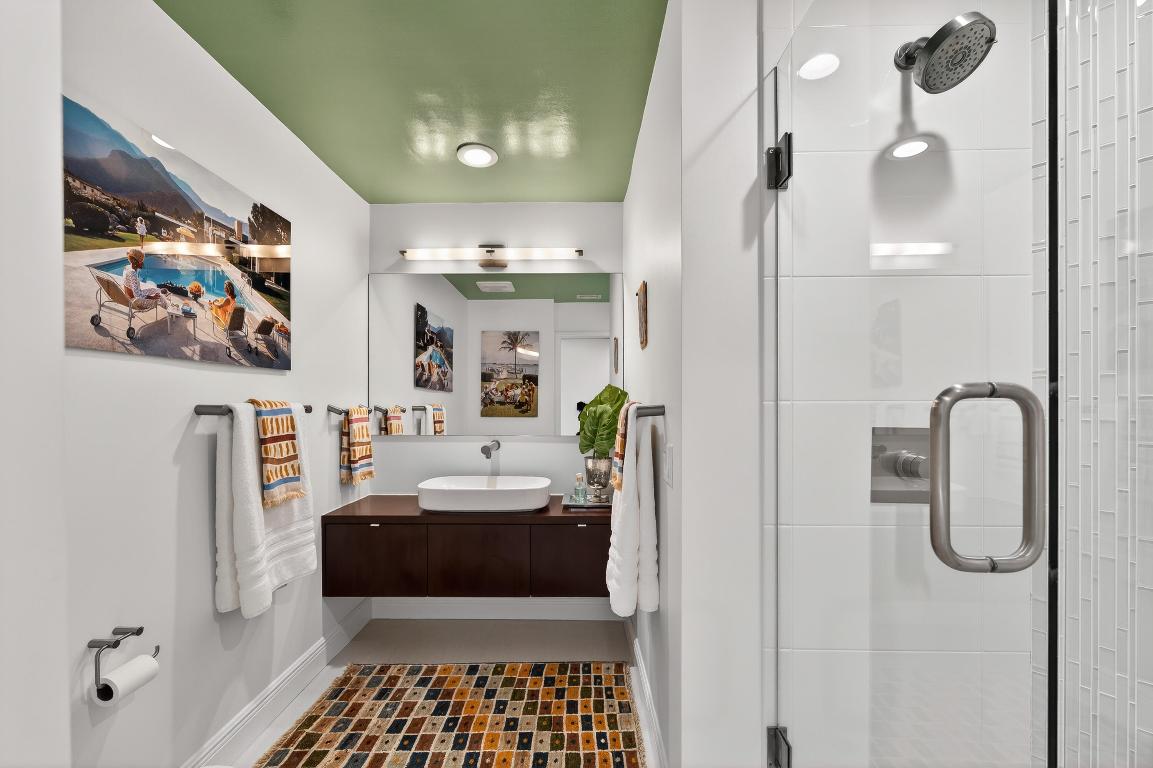 25 Ocean Jupiter, FL 33469