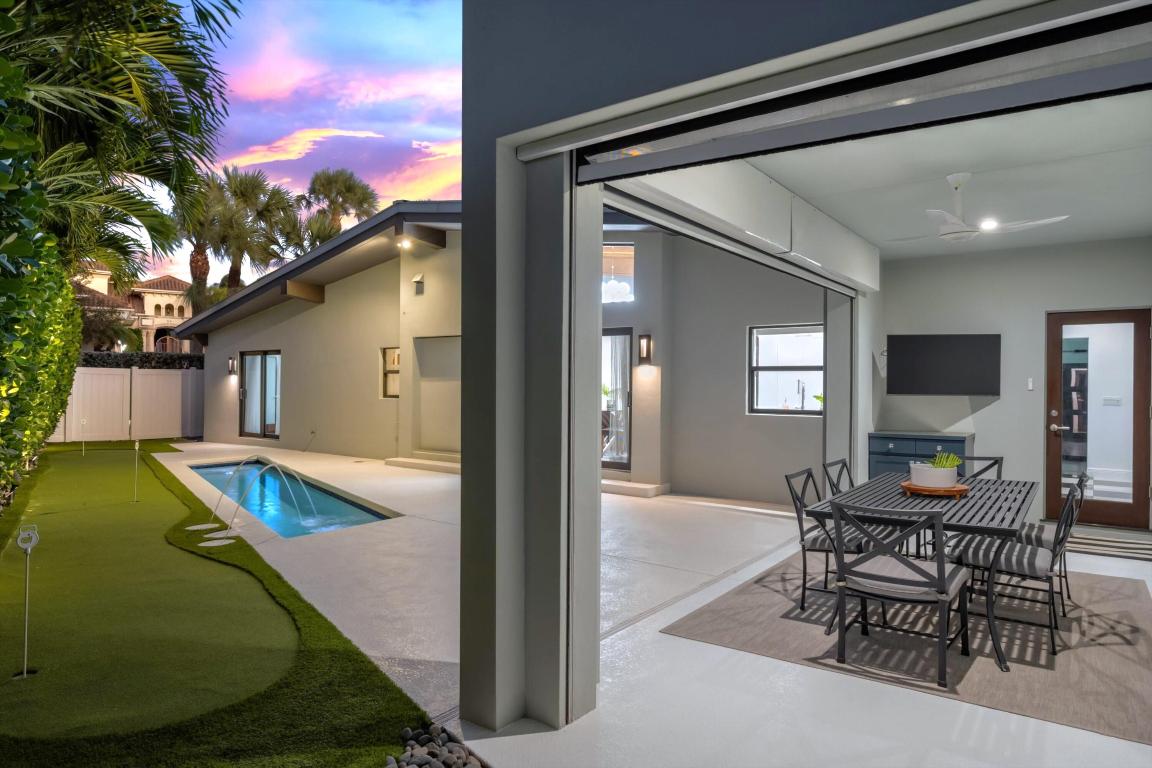 25 Ocean Jupiter, FL 33469