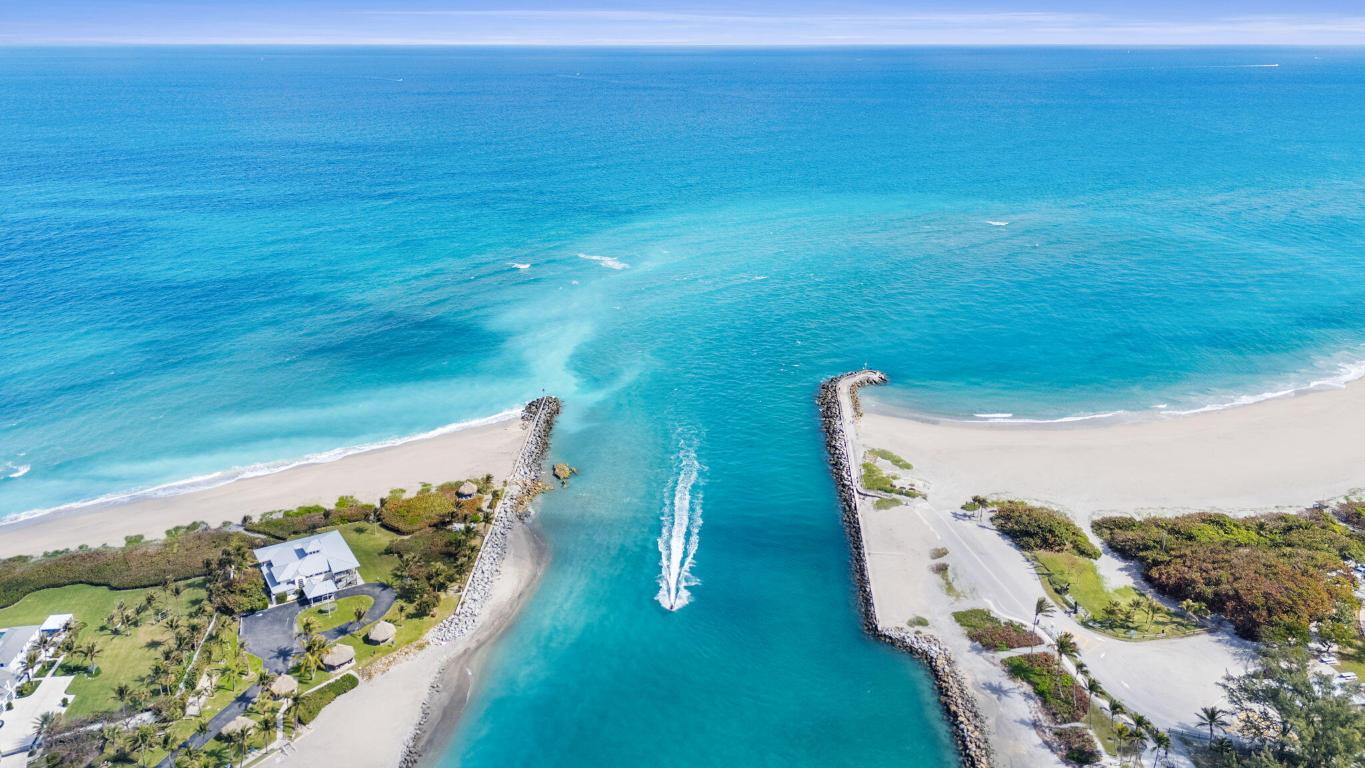 25 Ocean Jupiter, FL 33469