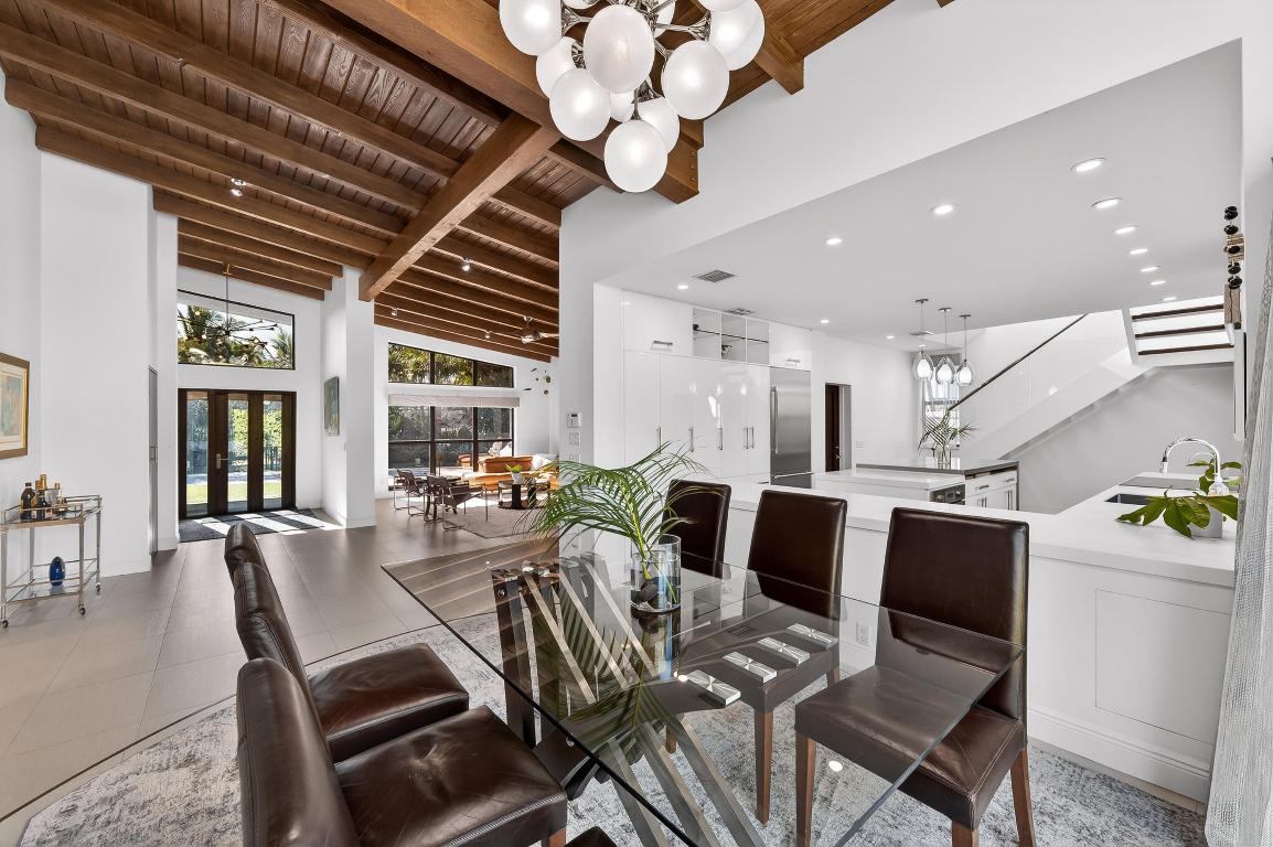 25 Ocean Jupiter, FL 33469