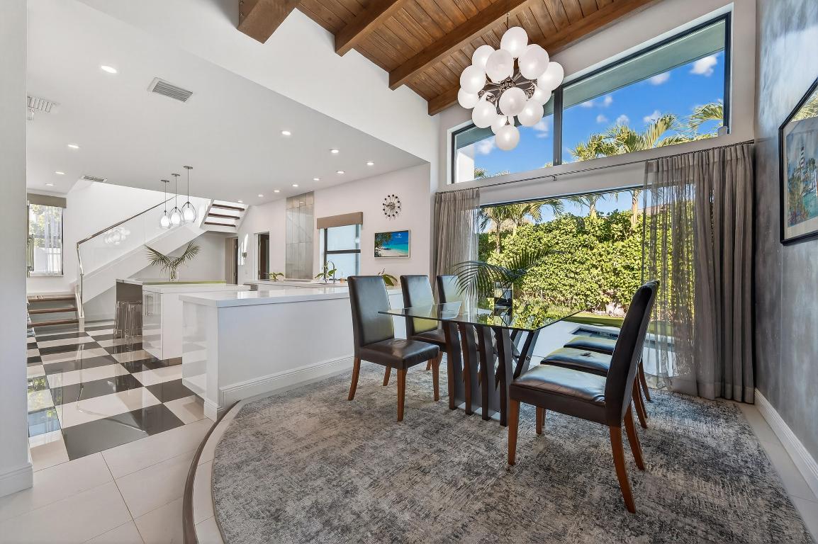 25 Ocean Jupiter, FL 33469