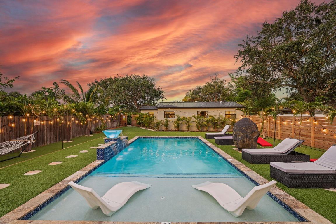 1646 NE 3rd Delray Beach, FL 33444