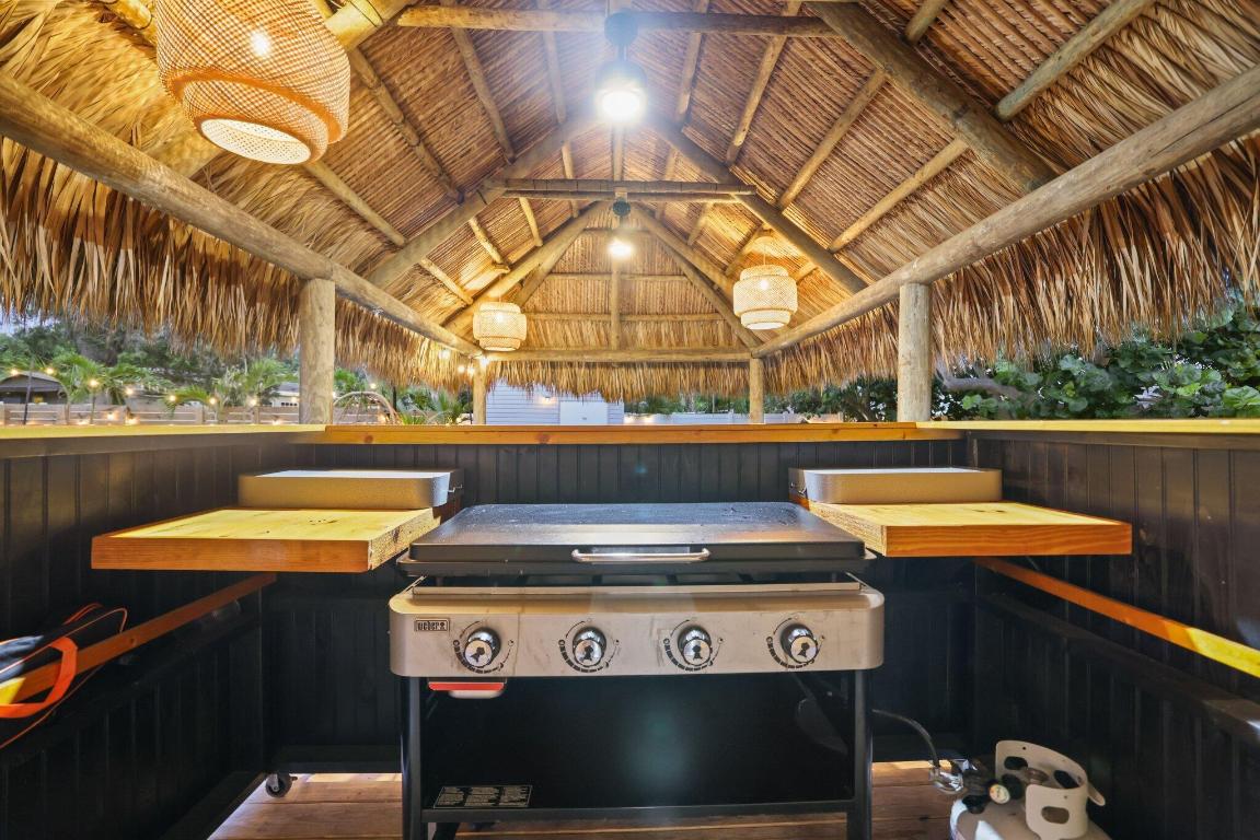 1646 NE 3rd Delray Beach, FL 33444