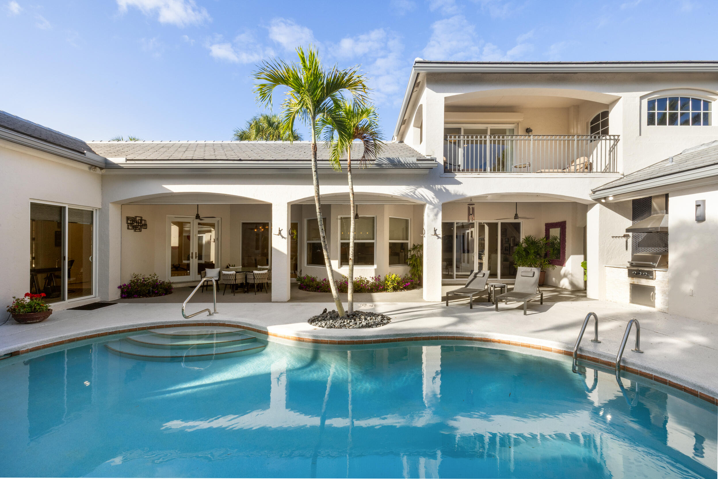 176 Golf Vlg Jupiter, FL 33458