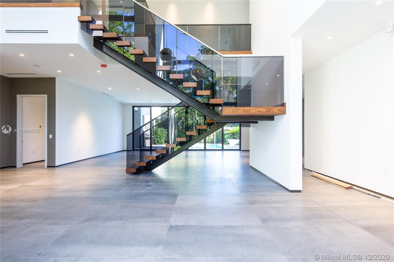 2721 SW 17th Ave Miami, FL 33133