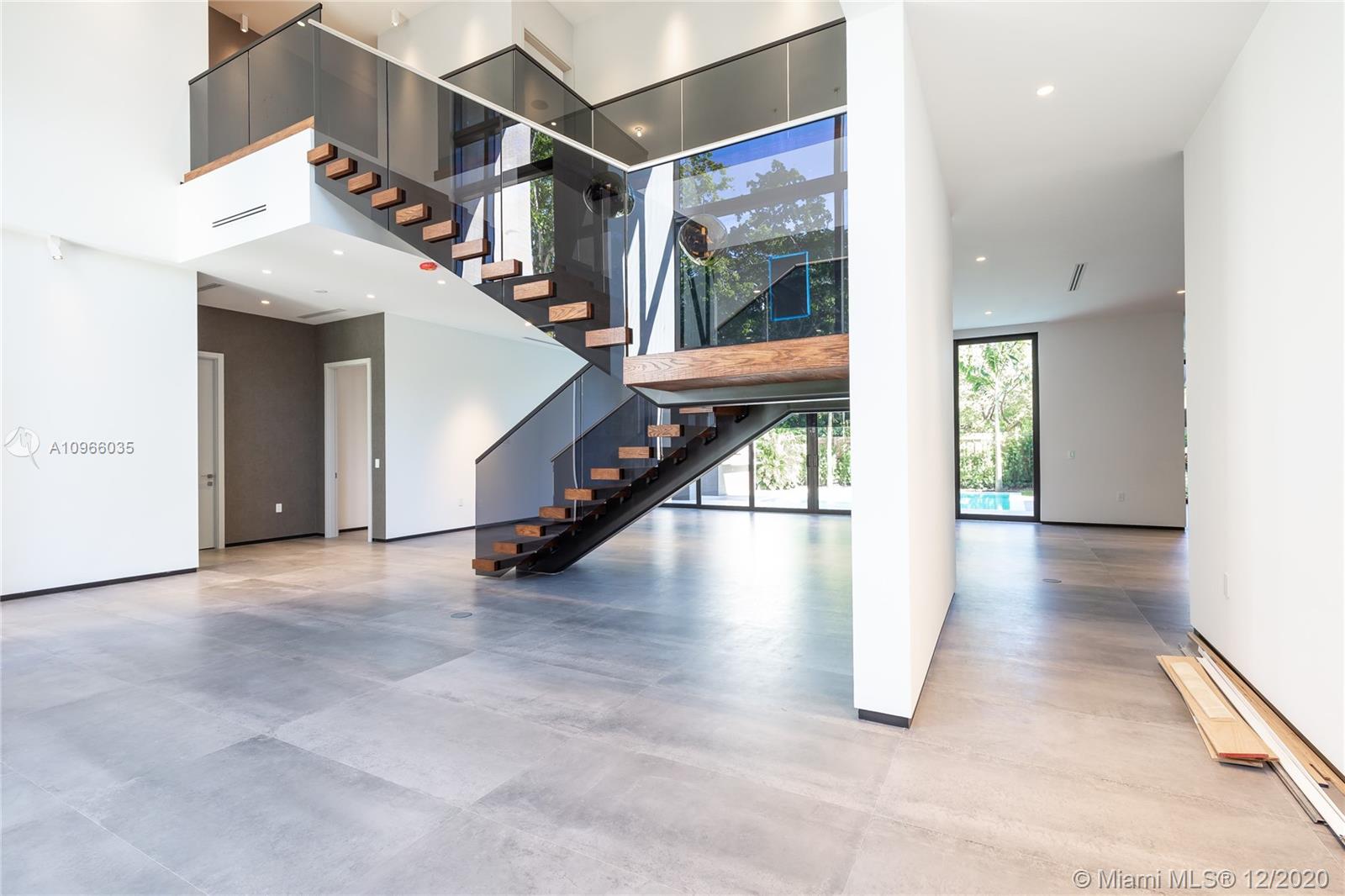 2721 SW 17th Ave Miami, FL 33133