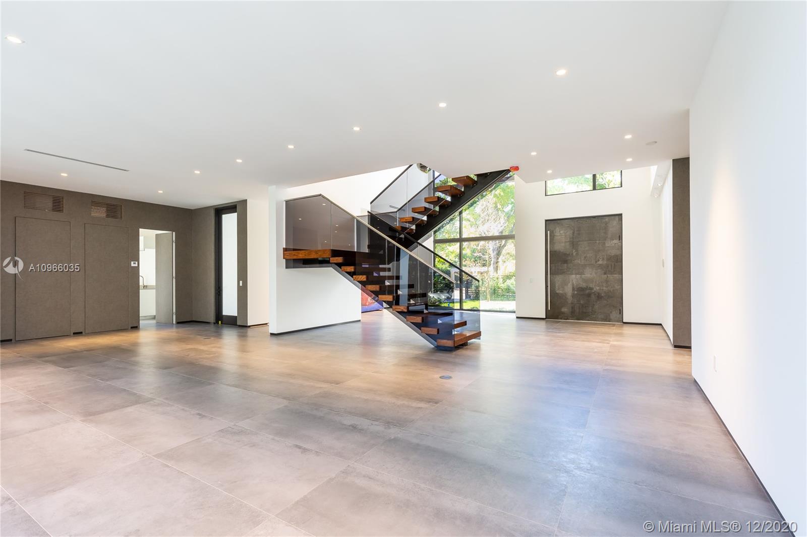 2721 SW 17th Ave Miami, FL 33133