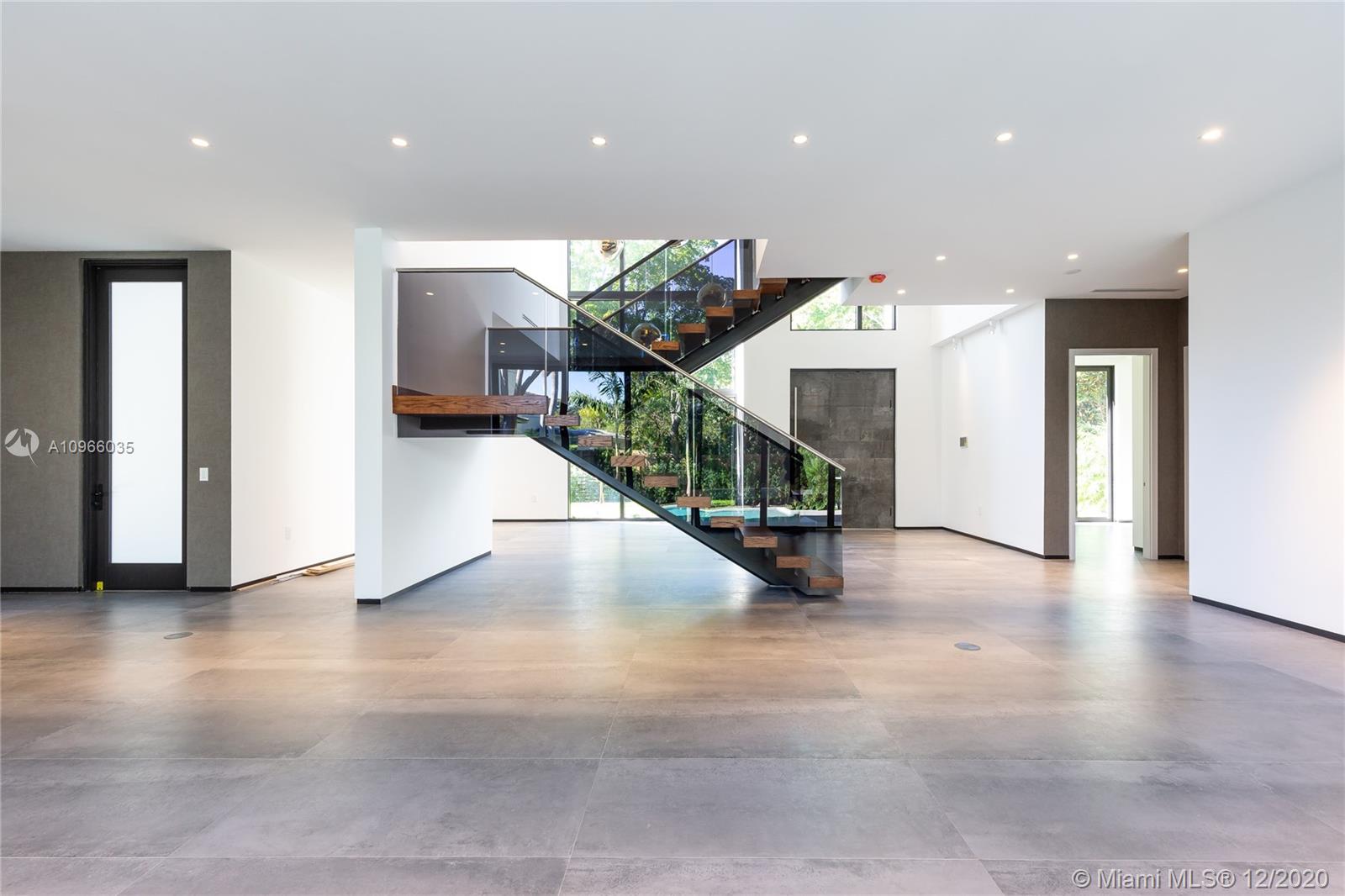 2721 SW 17th Ave Miami, FL 33133