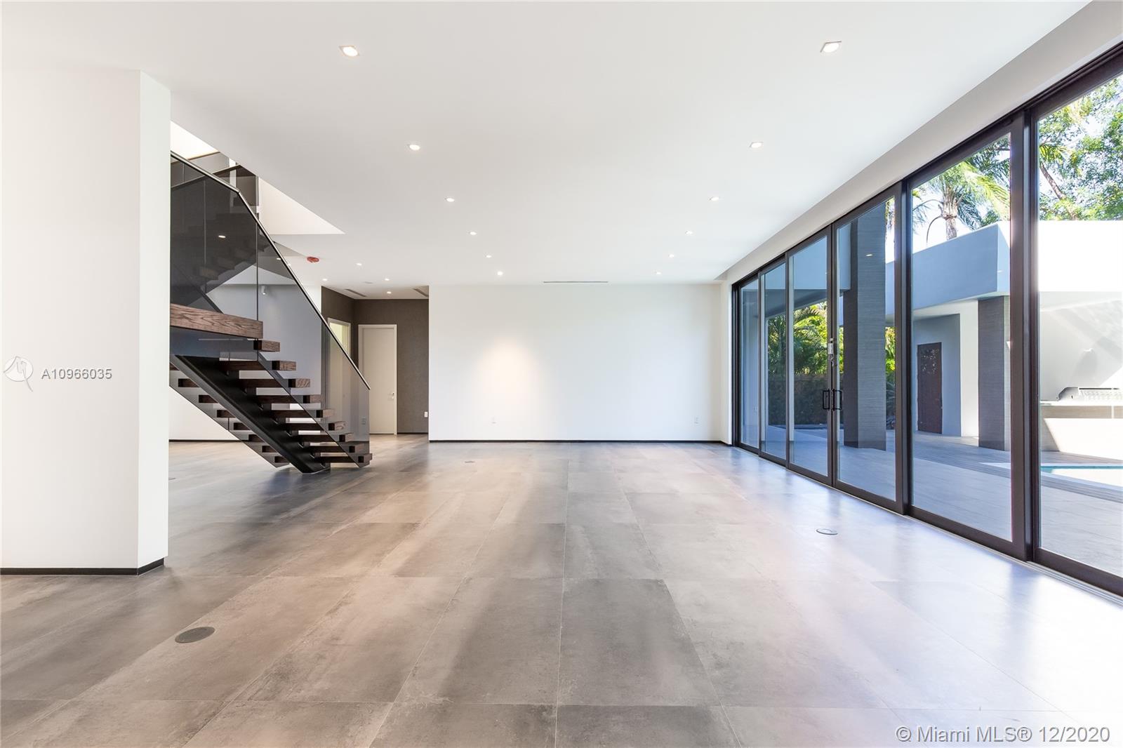 2721 SW 17th Ave Miami, FL 33133