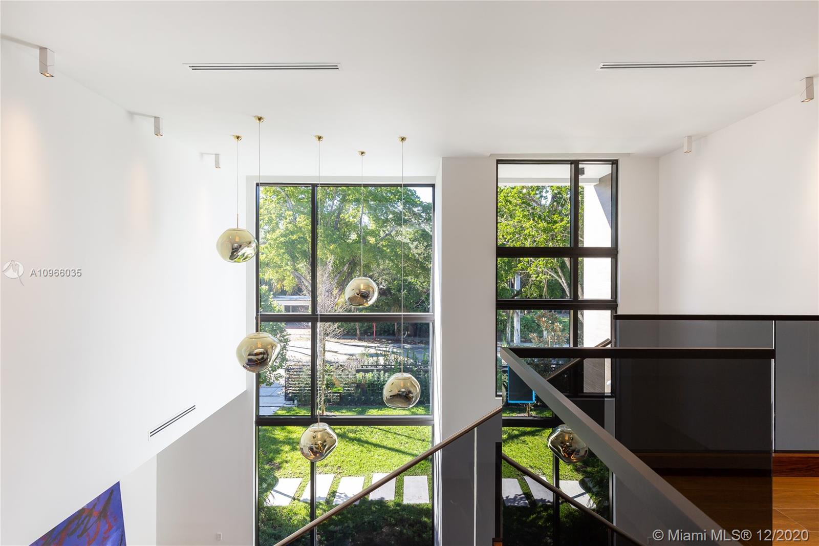 2721 SW 17th Ave Miami, FL 33133