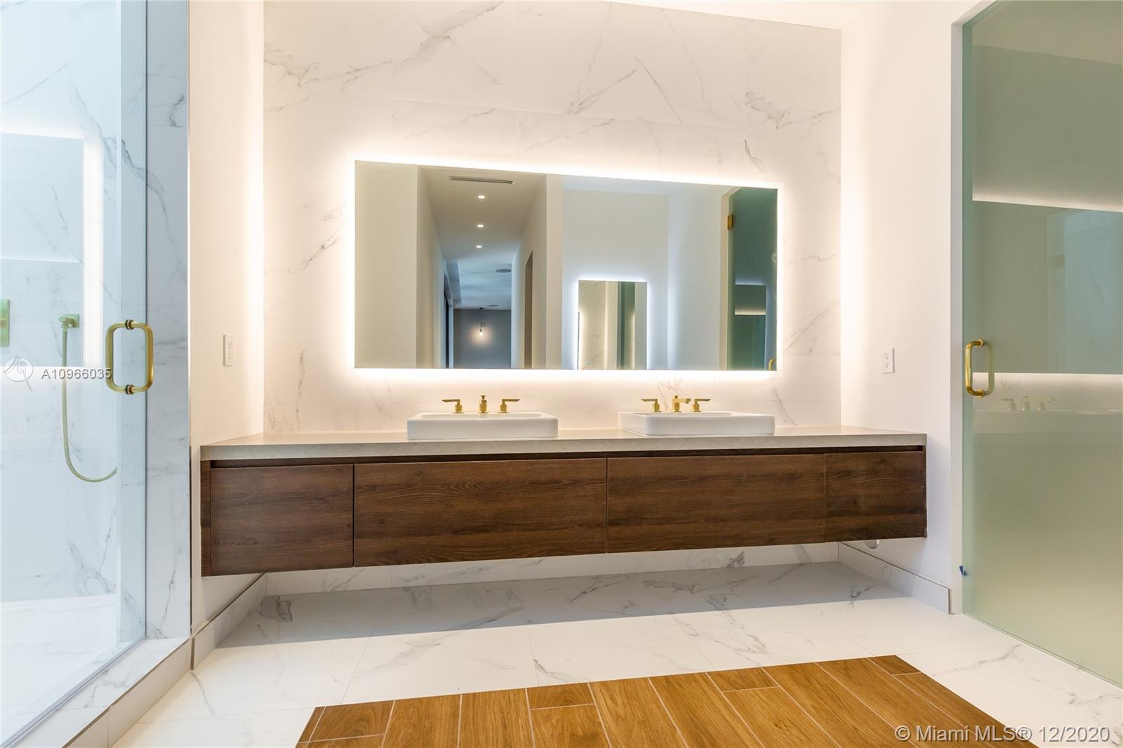 2721 SW 17th Ave Miami, FL 33133