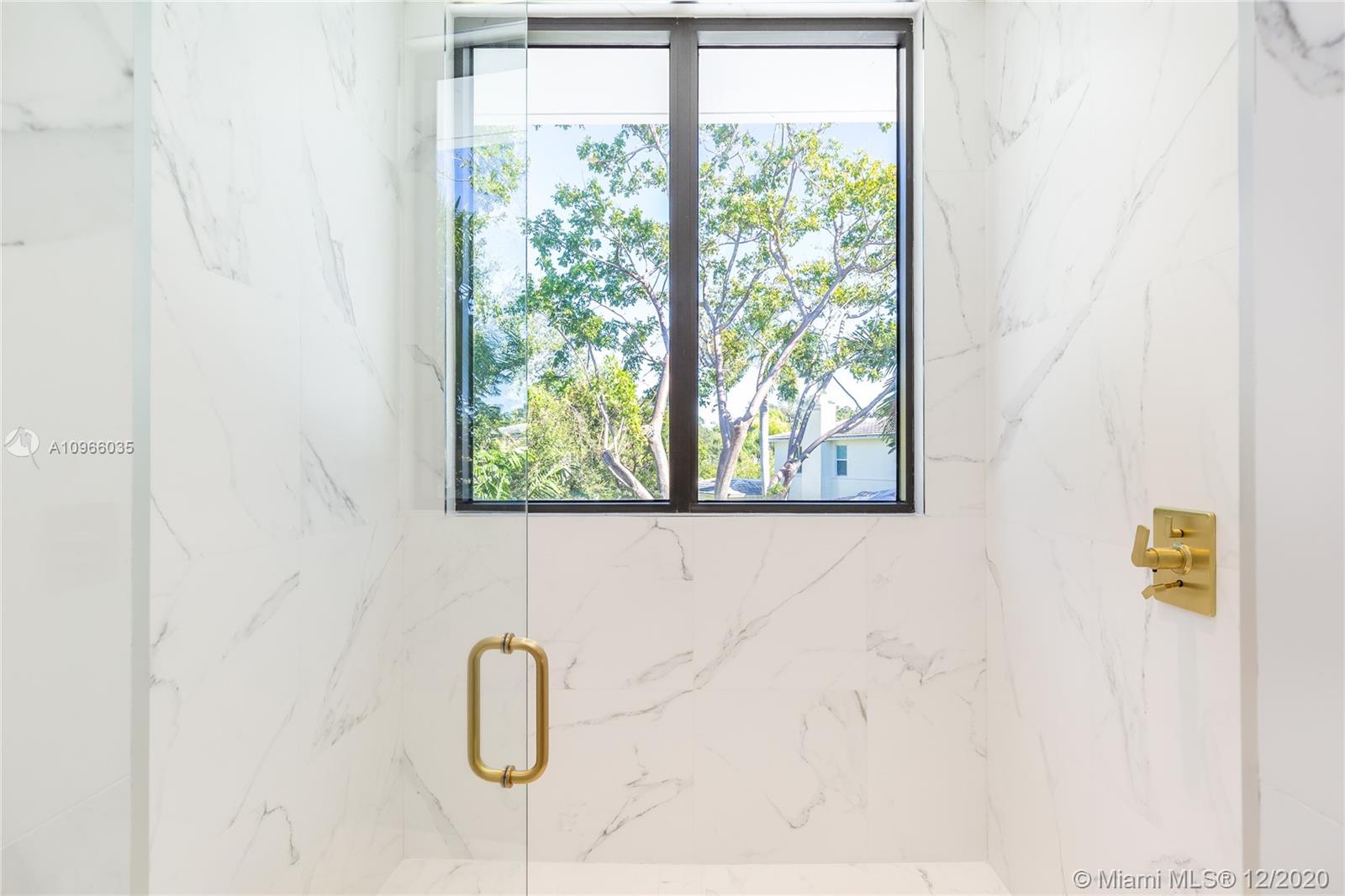 2721 SW 17th Ave Miami, FL 33133