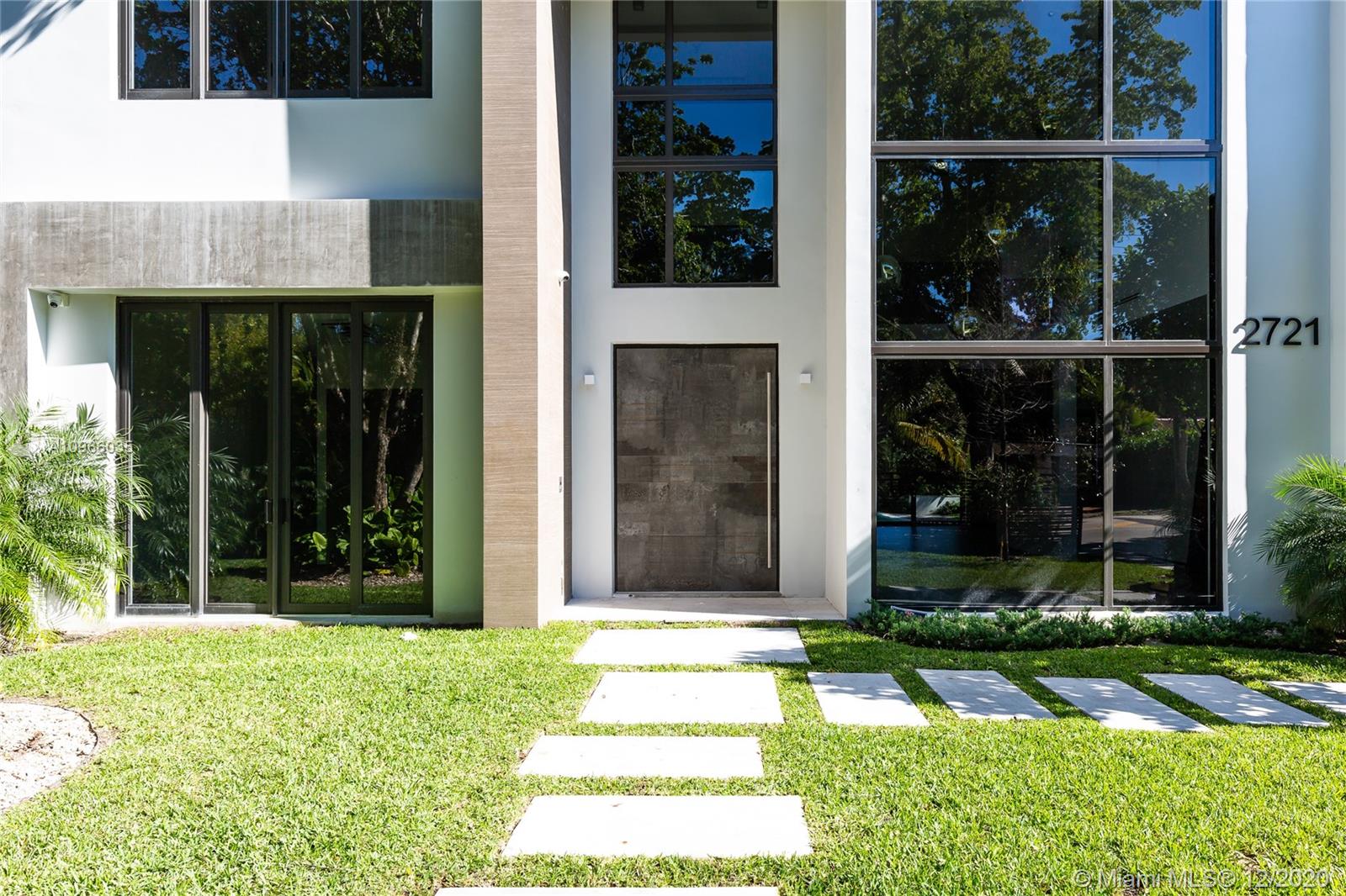 2721 SW 17th Ave Miami, FL 33133