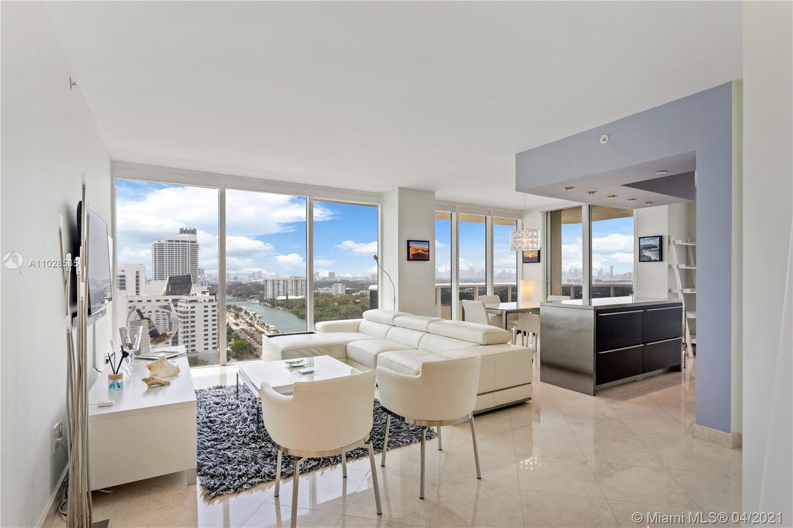 4775 Collins Ave #2205 Miami Beach, FL 33140