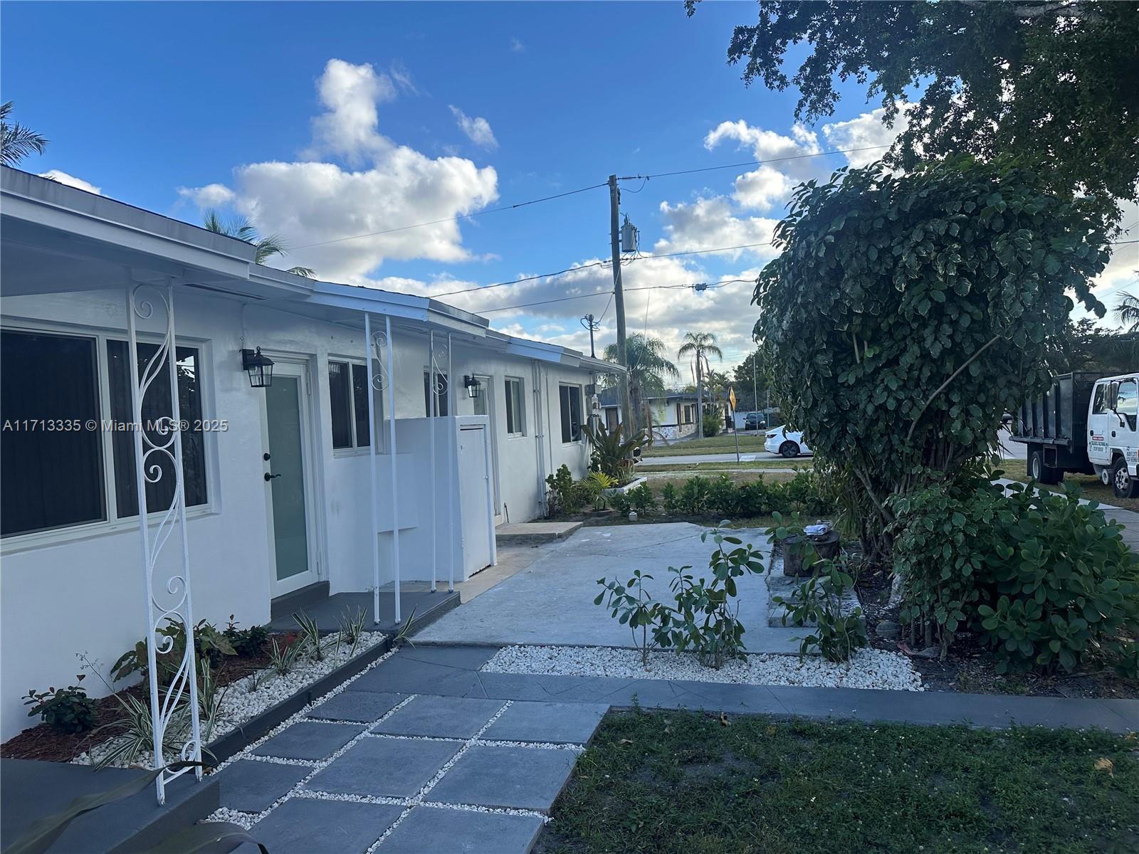 13035 NE 7th Ave #B,North Miami, FL 33161