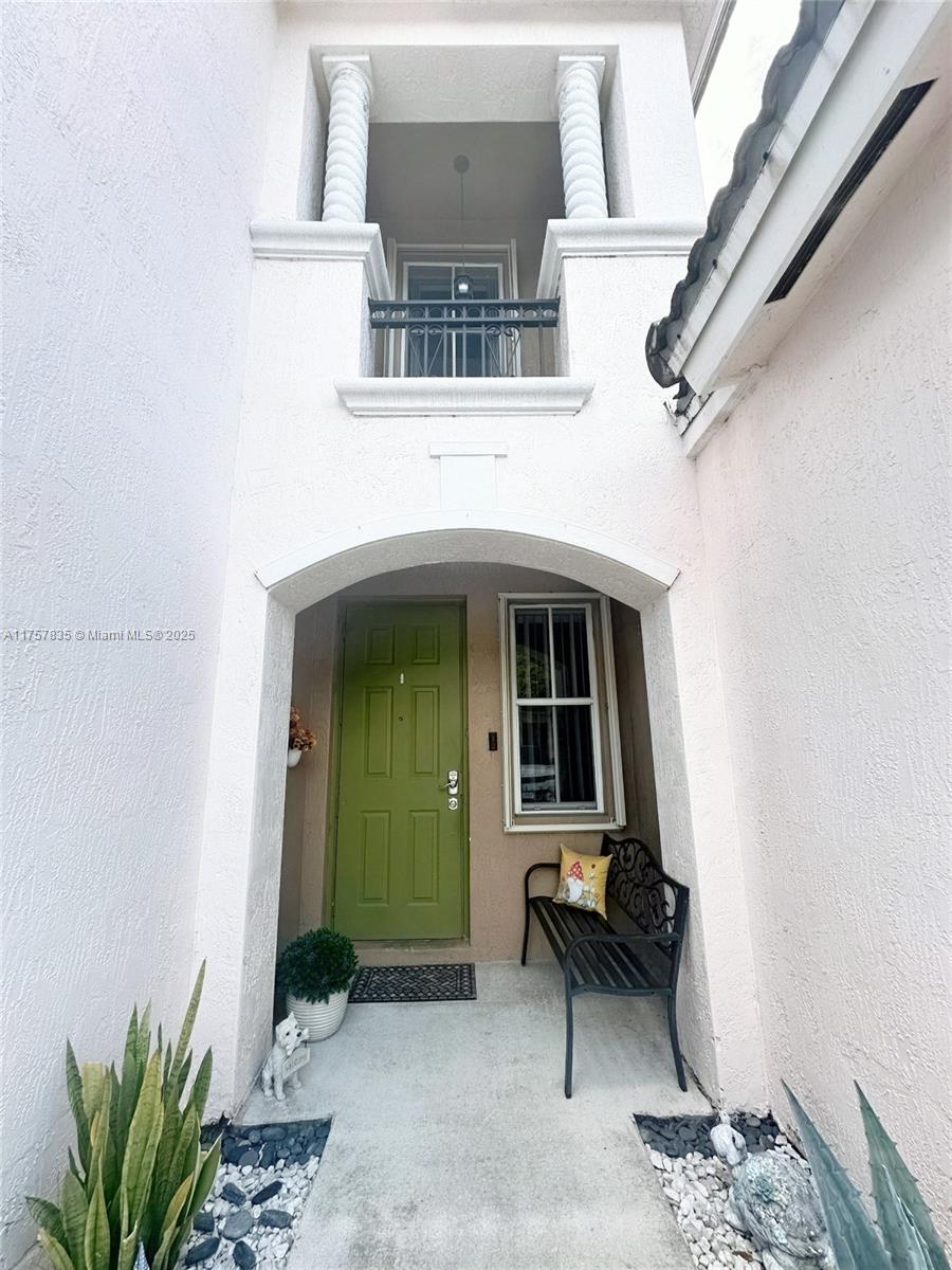 2268 NE 42nd Ave,Homestead, FL 33033