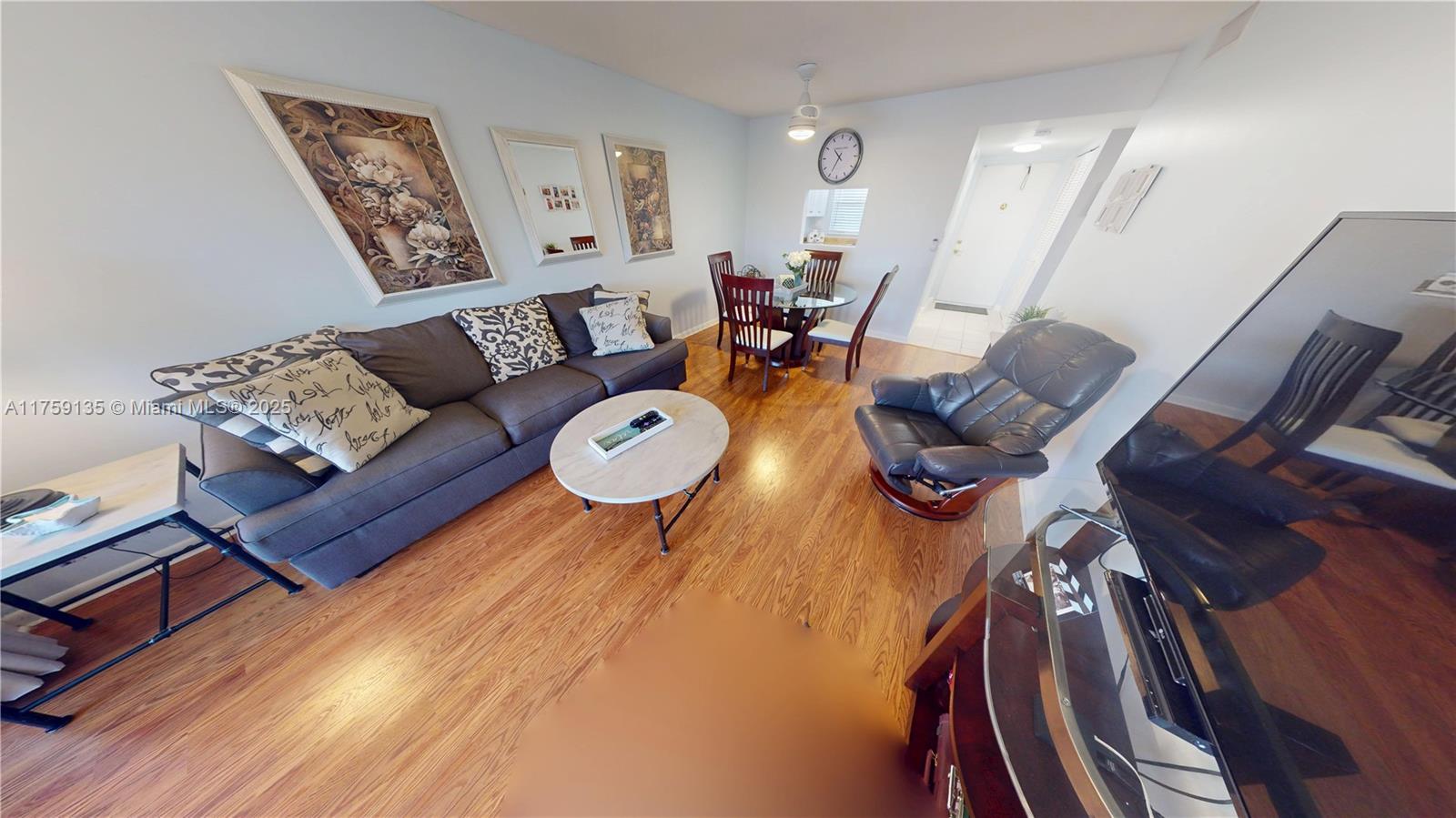 9261 Sunrise Lks Blvd #307