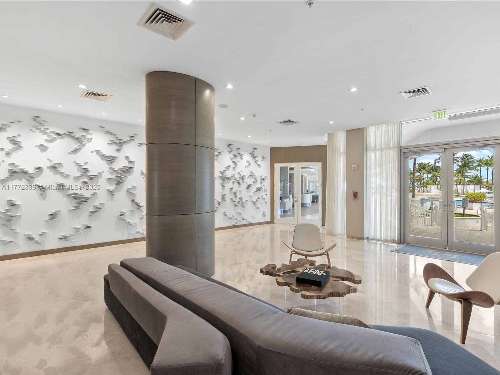 image Harbour House39