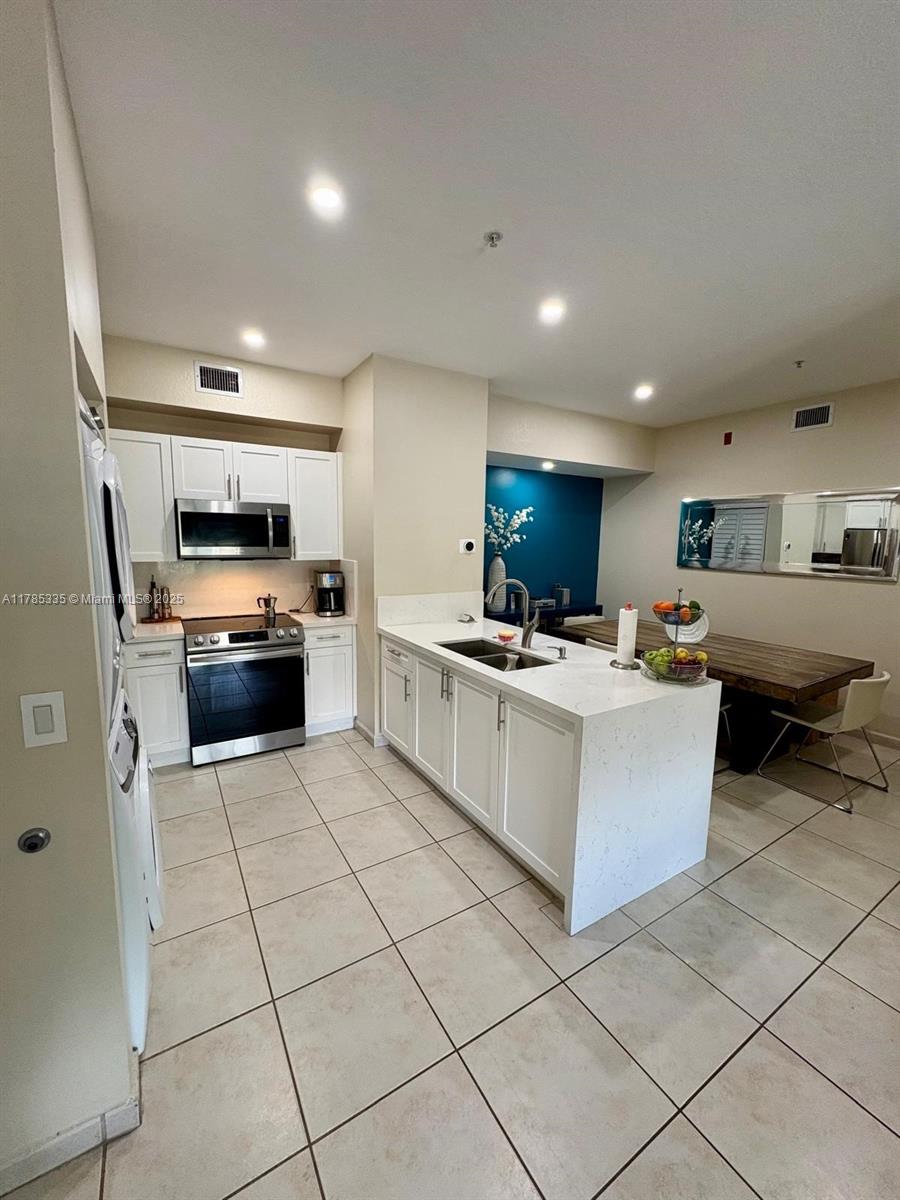 7340 NW 114th Ave #201
