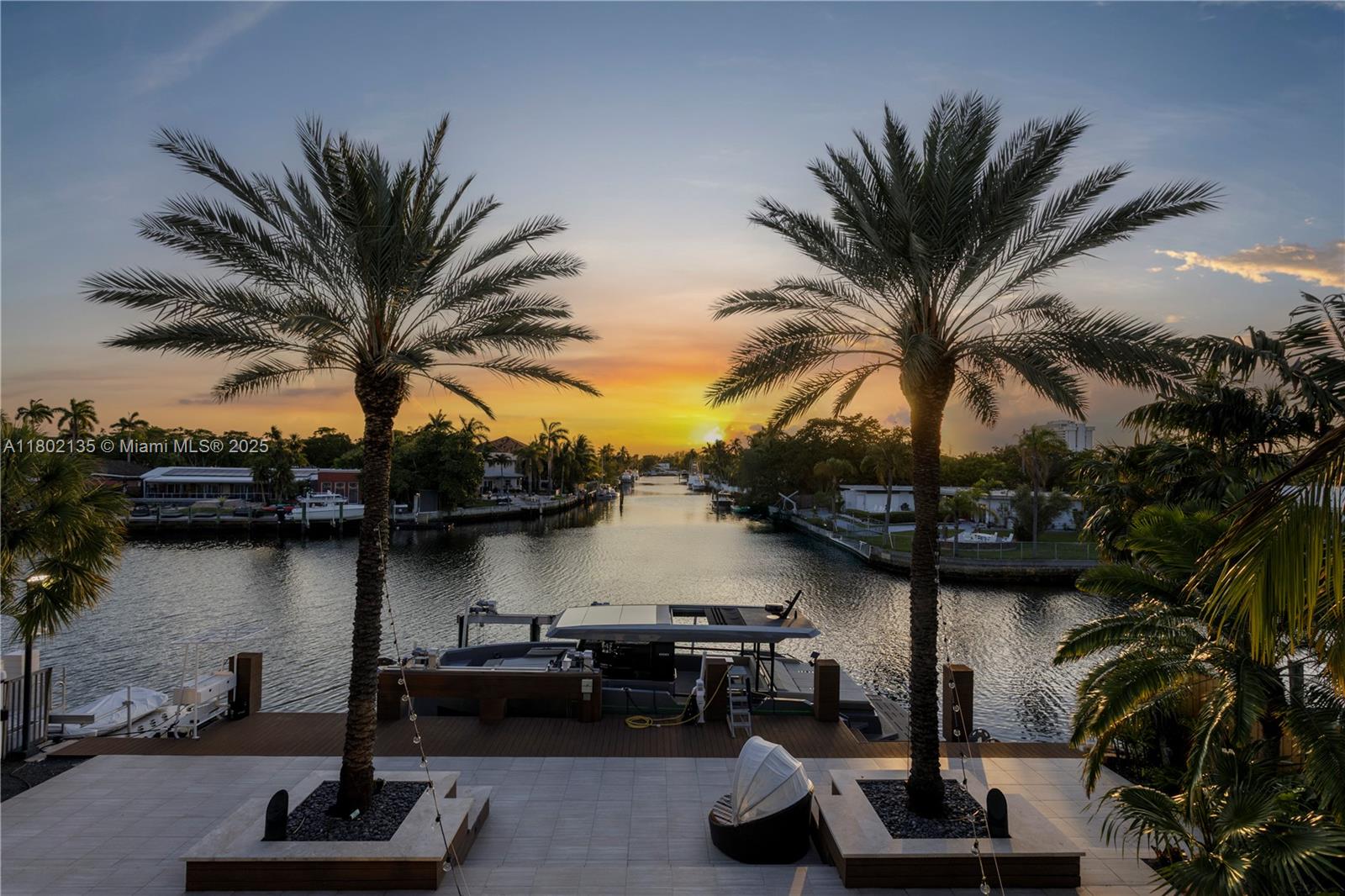 12880 N Bayshore Dr North Miami, FL 33181 12880 N Bayshore Dr North Miami, FL 33181