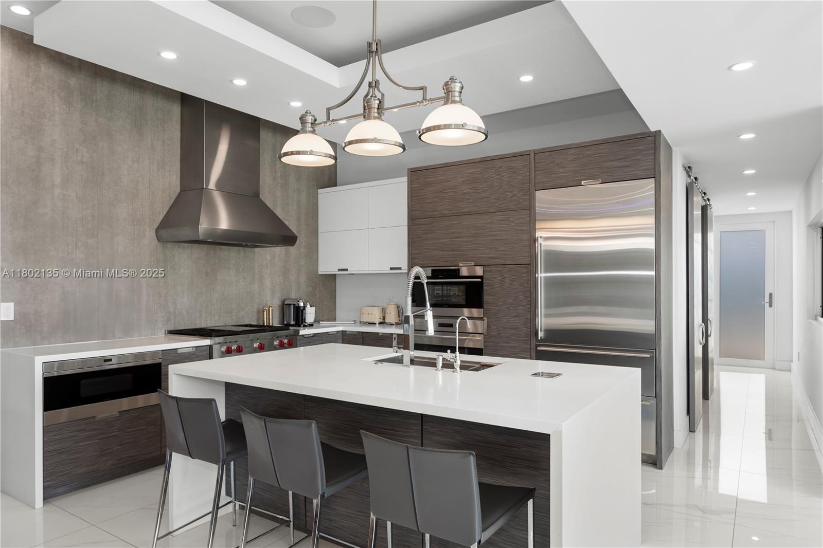 12880 N Bayshore Dr North Miami, FL 33181 12880 N Bayshore Dr North Miami, FL 33181