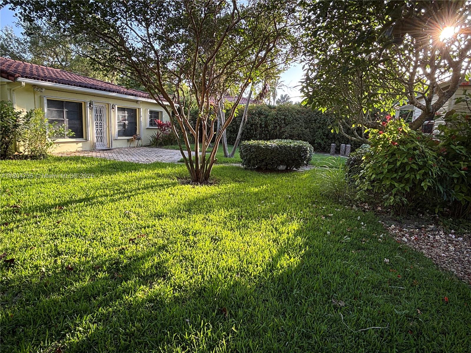 5951 SW 84th St South Miami, FL 33143