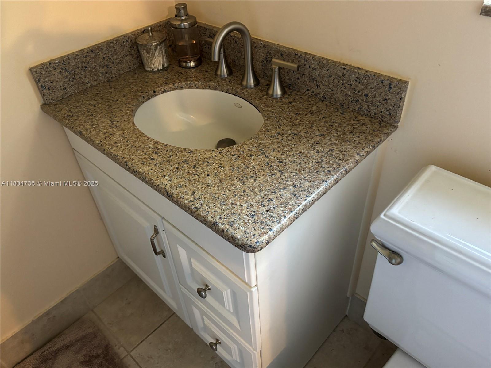 5951 SW 84th St South Miami, FL 33143