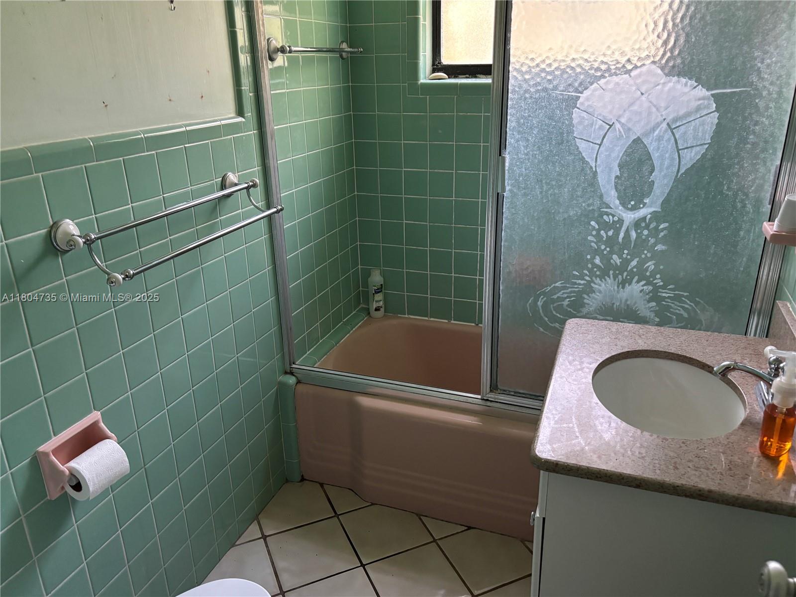 5951 SW 84th St South Miami, FL 33143