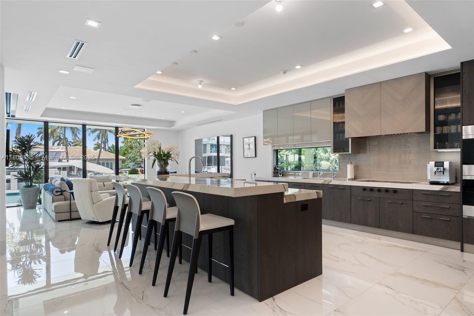 2519 Lucille Dr Fort Lauderdale, FL 33316