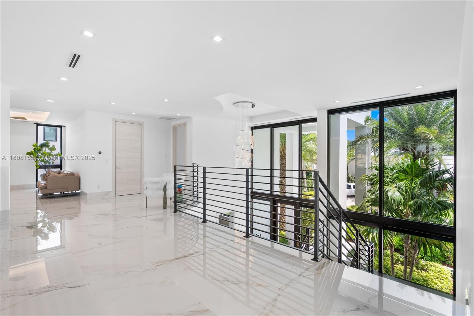 2519 Lucille Dr Fort Lauderdale, FL 33316