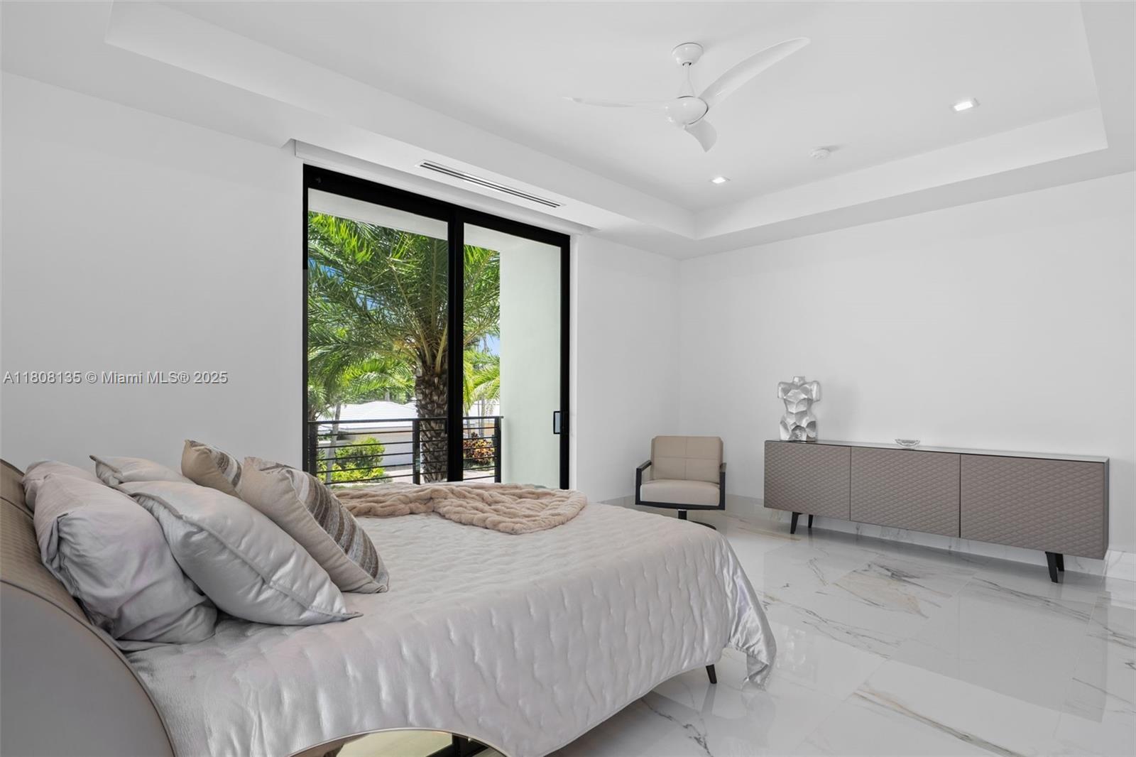 2519 Lucille Dr Fort Lauderdale, FL 33316