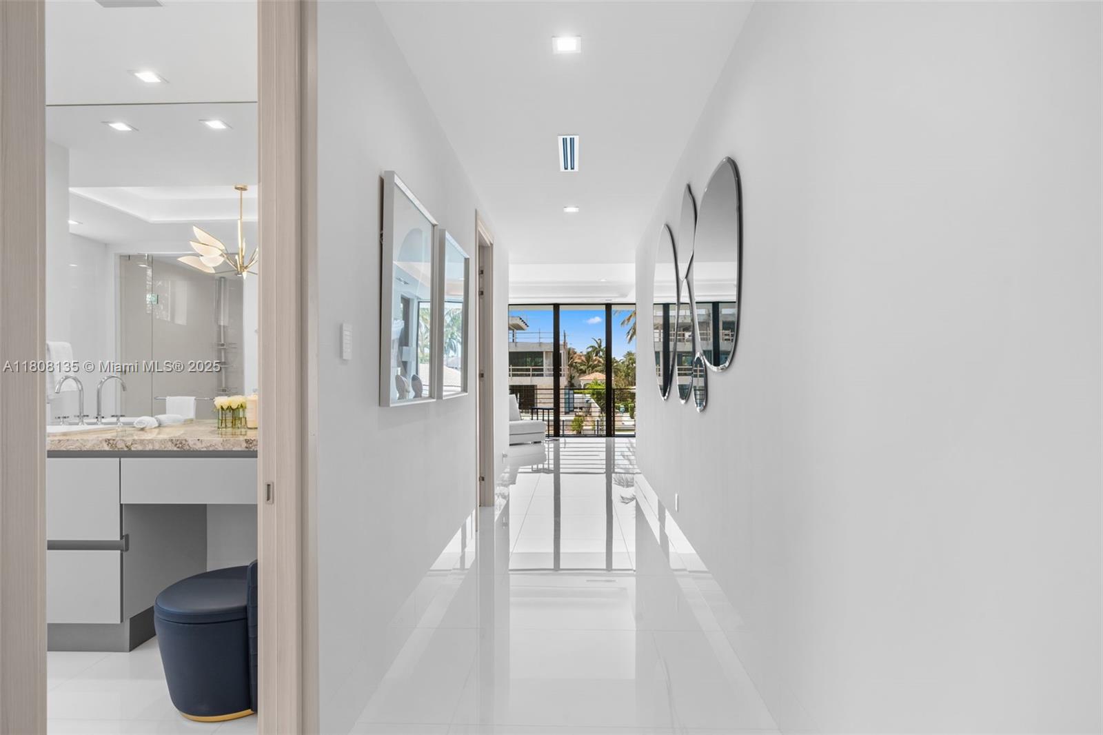 2519 Lucille Dr Fort Lauderdale, FL 33316