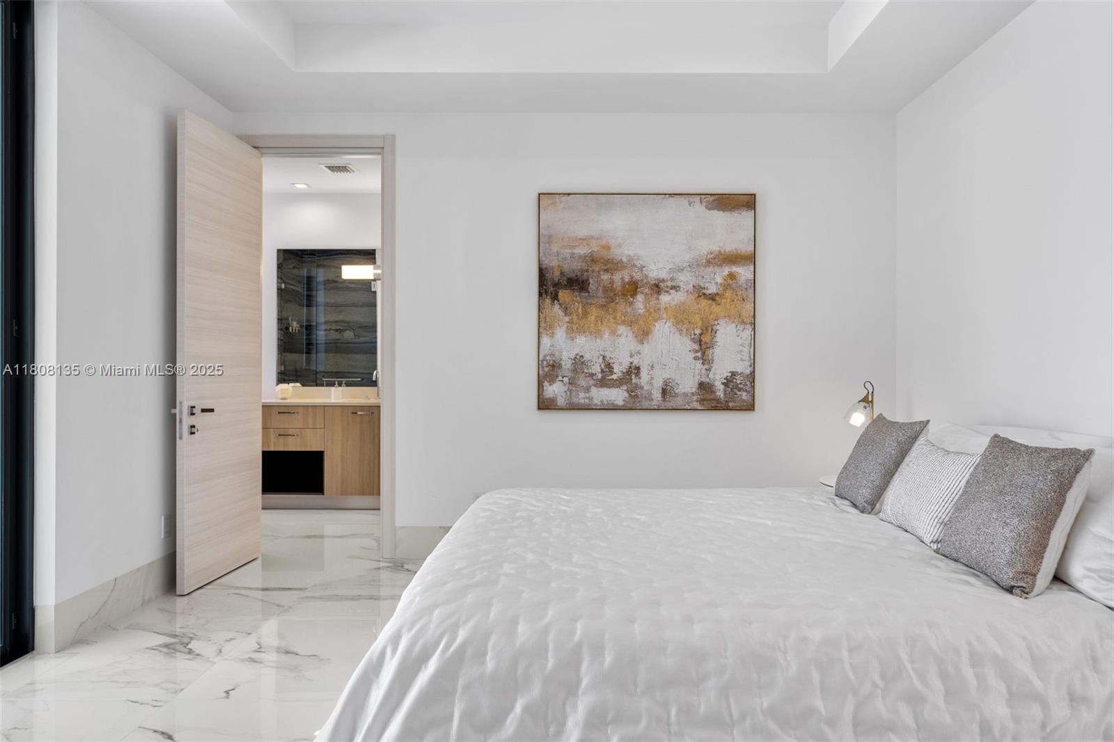 2519 Lucille Dr Fort Lauderdale, FL 33316