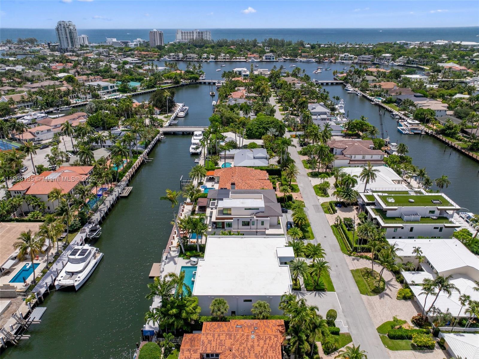 2519 Lucille Dr Fort Lauderdale, FL 33316