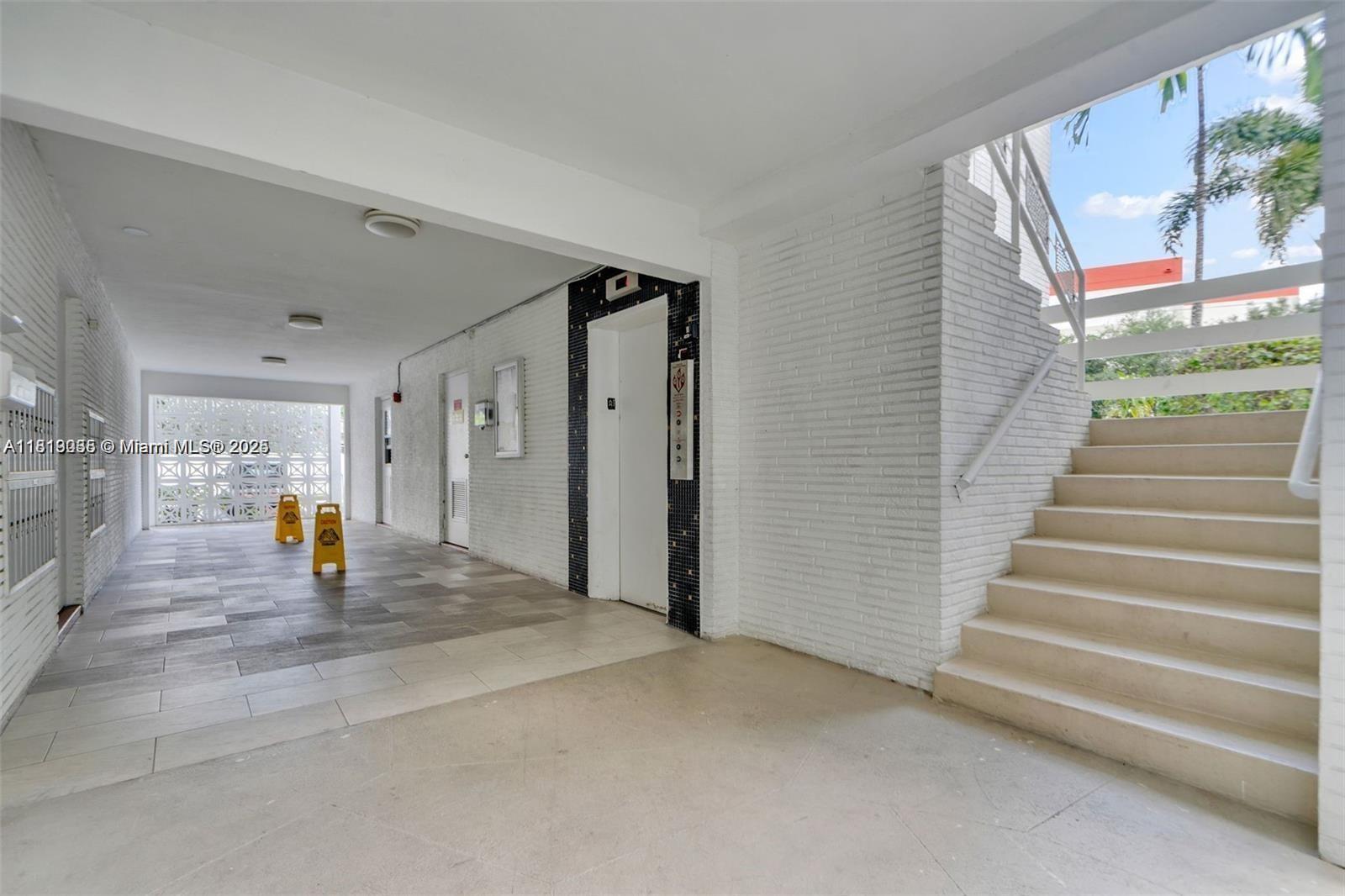 1631 NE 114th St #311,Miami, FL 33181