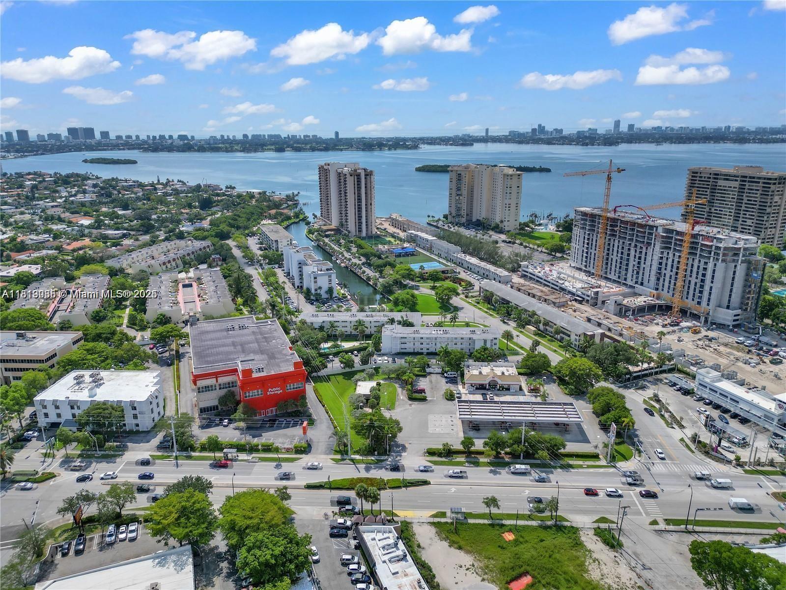 1631 NE 114th St #311,Miami, FL 33181