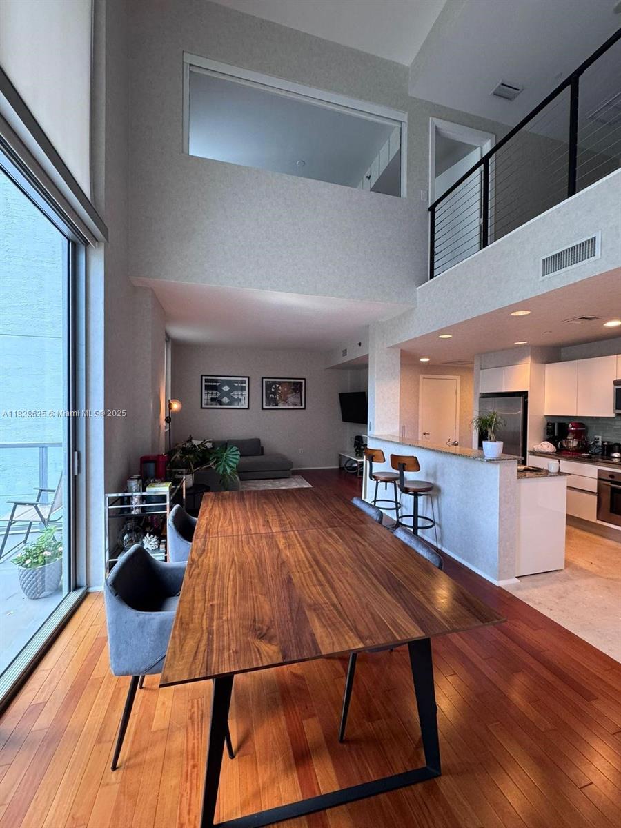 image 1060 Brickell Condo13