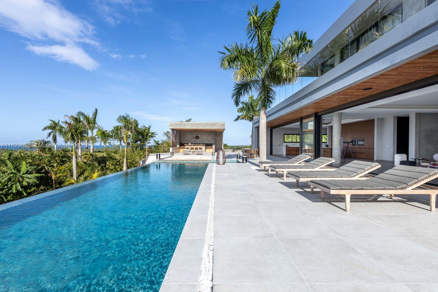 000 8g99+hr Las Terrenas, Dominican Republic Las Terrenas, FL 32000