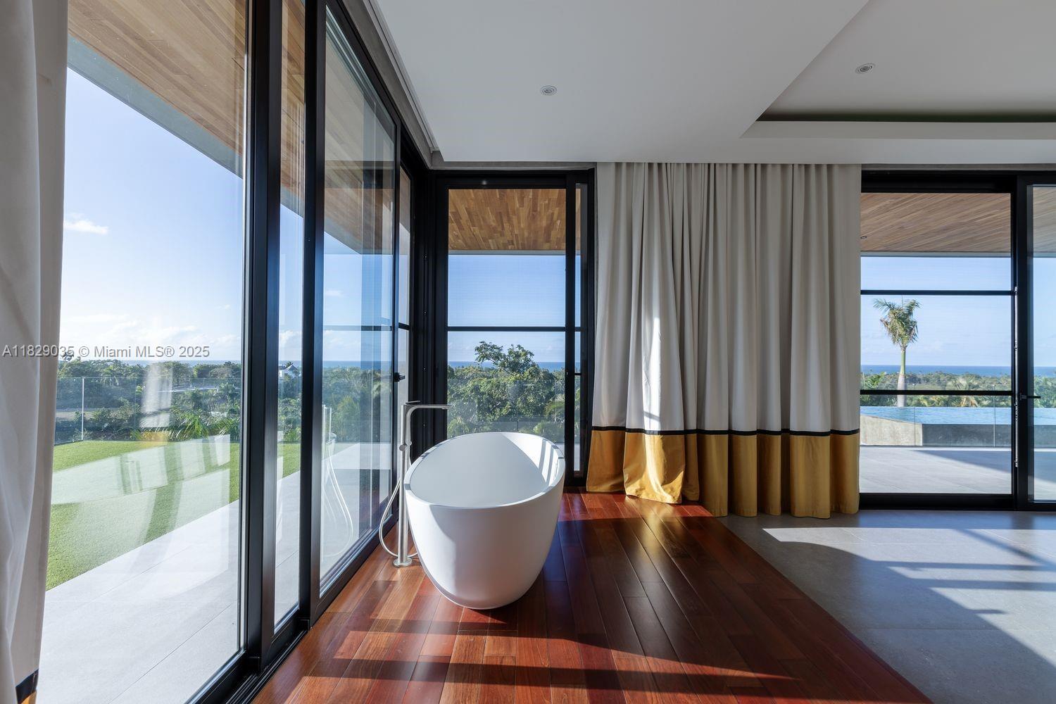 000 8g99+hr Las Terrenas, Dominican Republic Las Terrenas, FL 32000