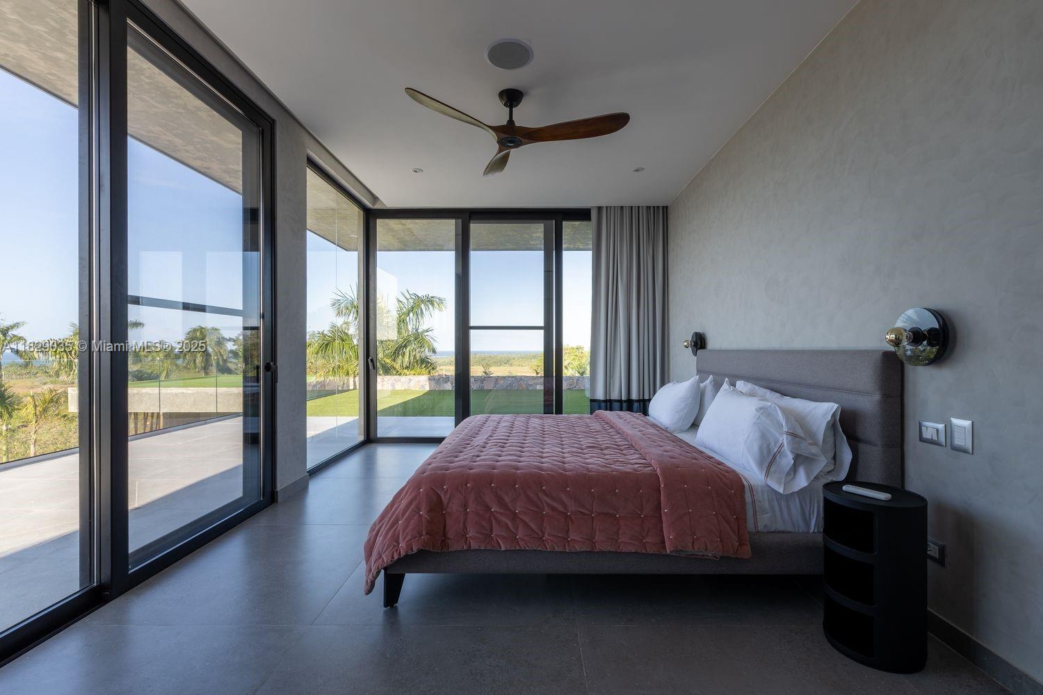 000 8g99+hr Las Terrenas, Dominican Republic Las Terrenas, FL 32000