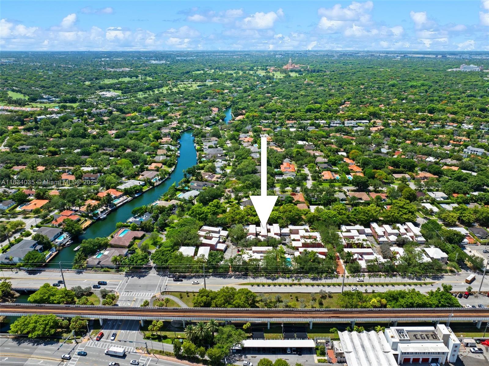 568 Loretto Ave #11 Coral Gables, FL 33146