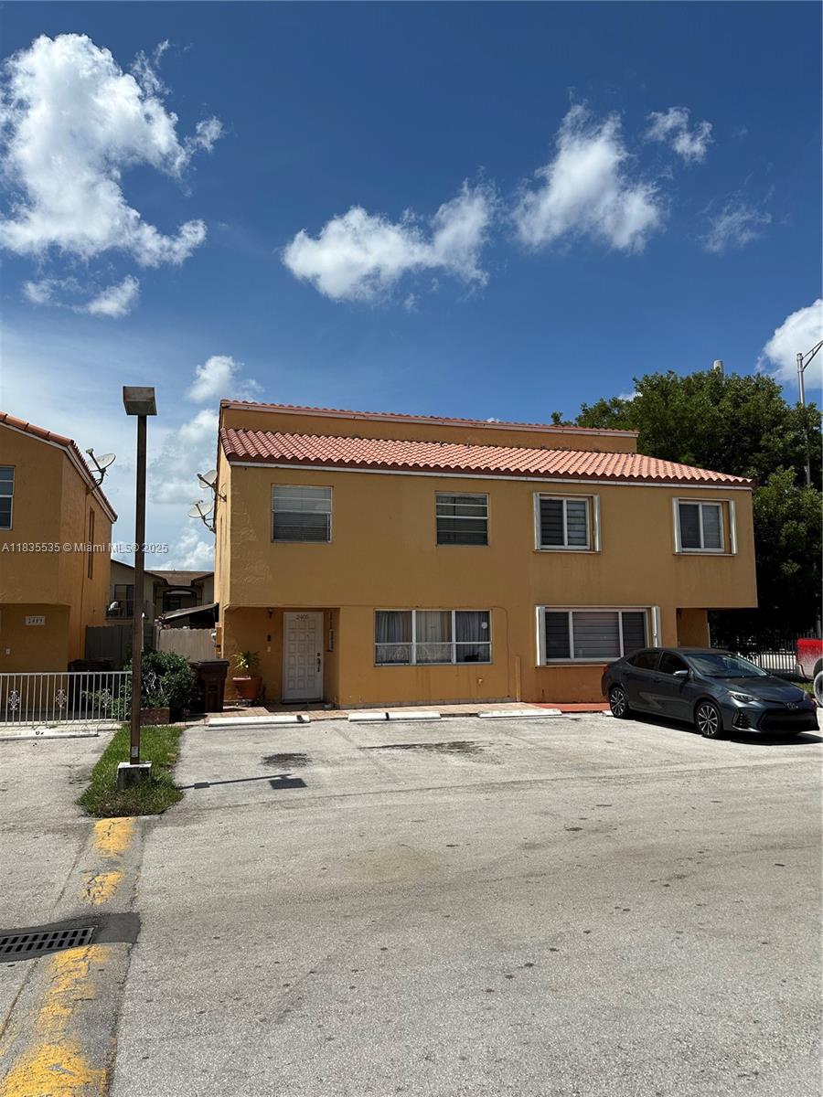 2405 W 54th Pl #03