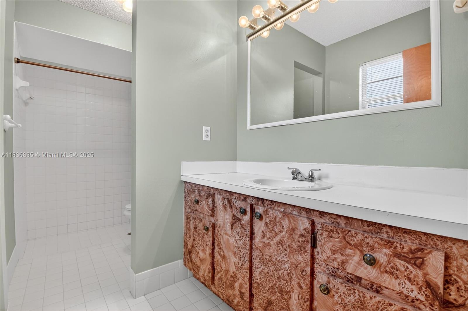 6858 S Congress Ave Lake Worth, FL 33462