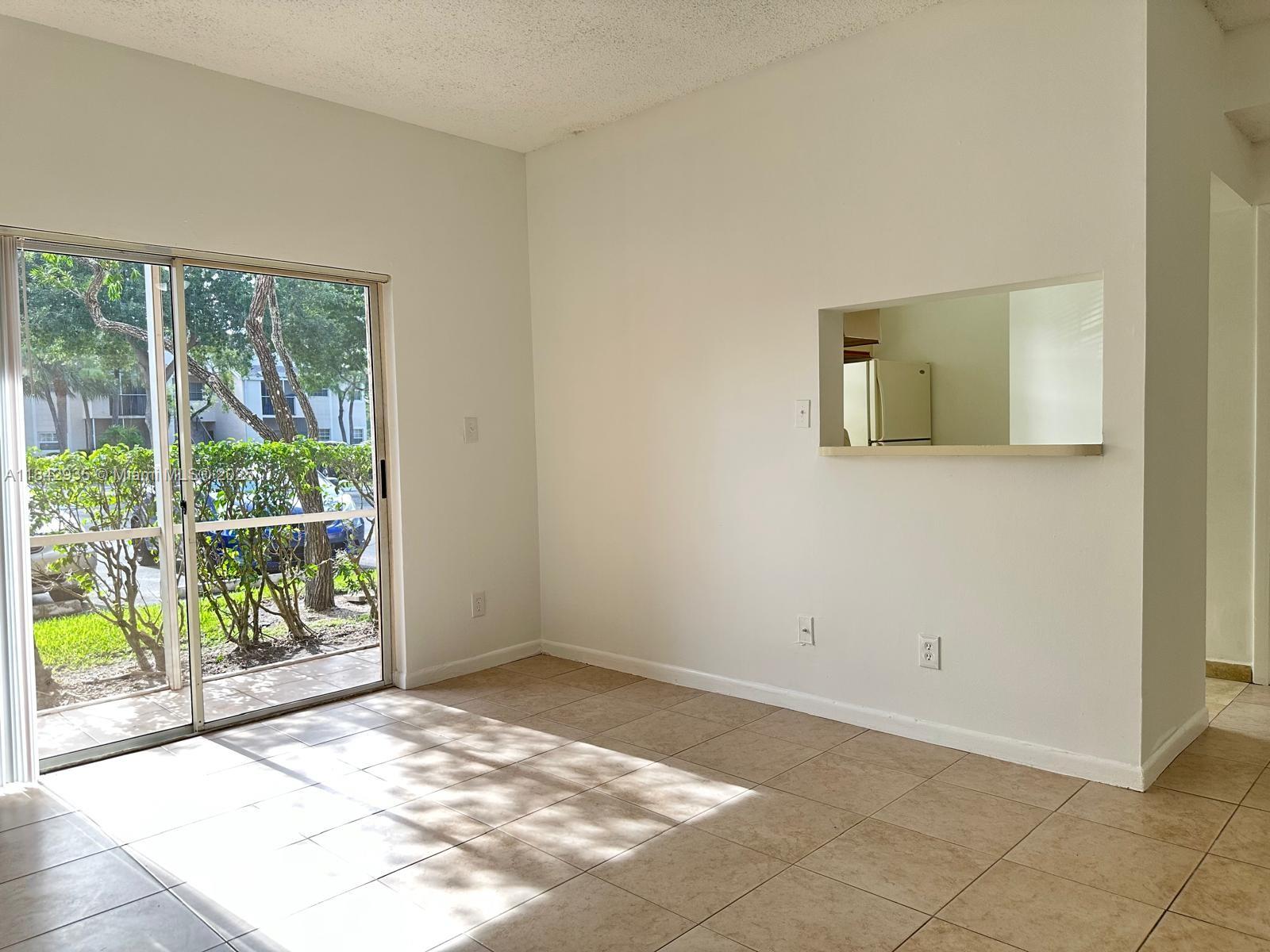 601 Cypress Lk Blvd #E14