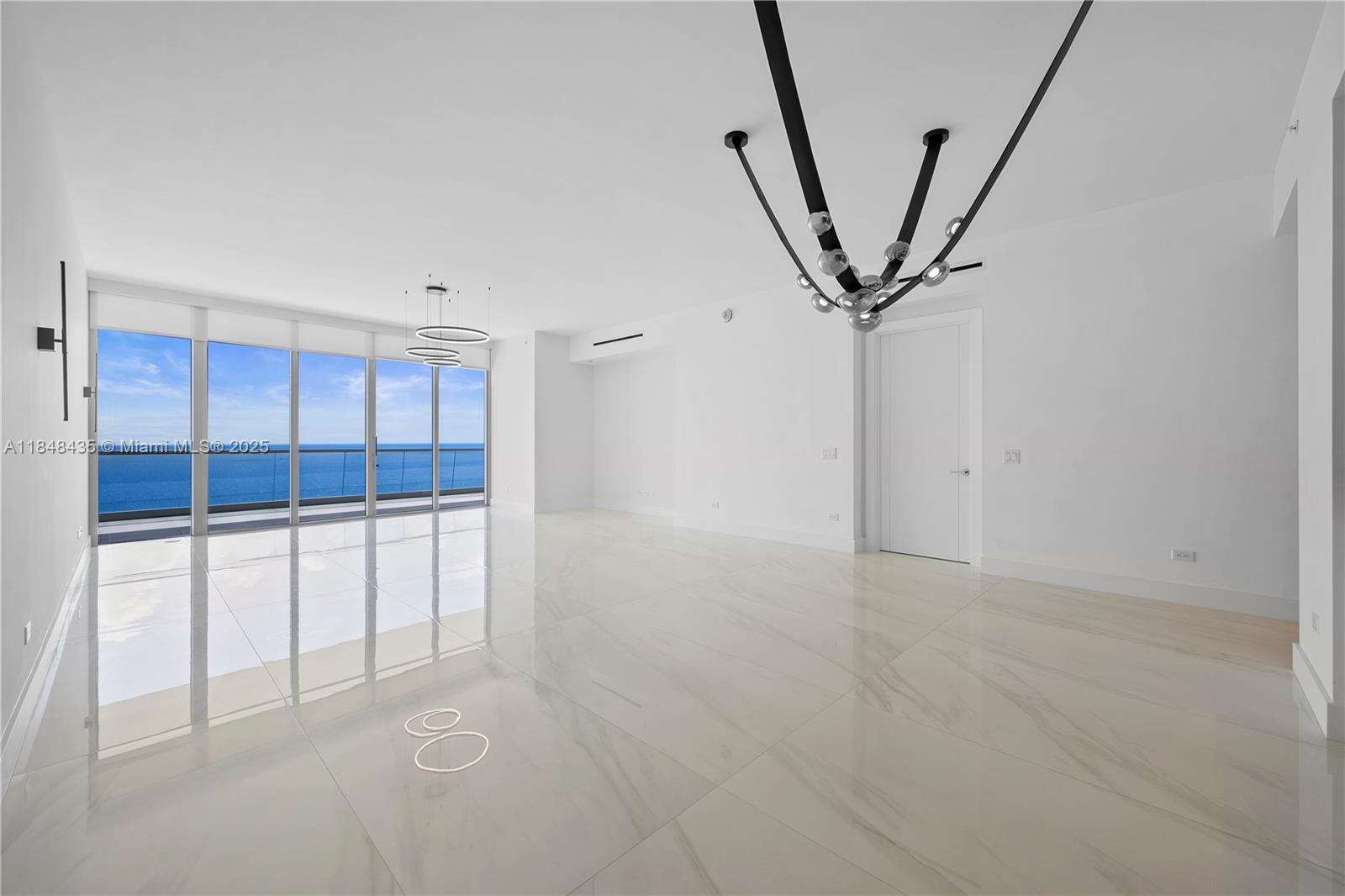 18501 Collins Ave #2603
