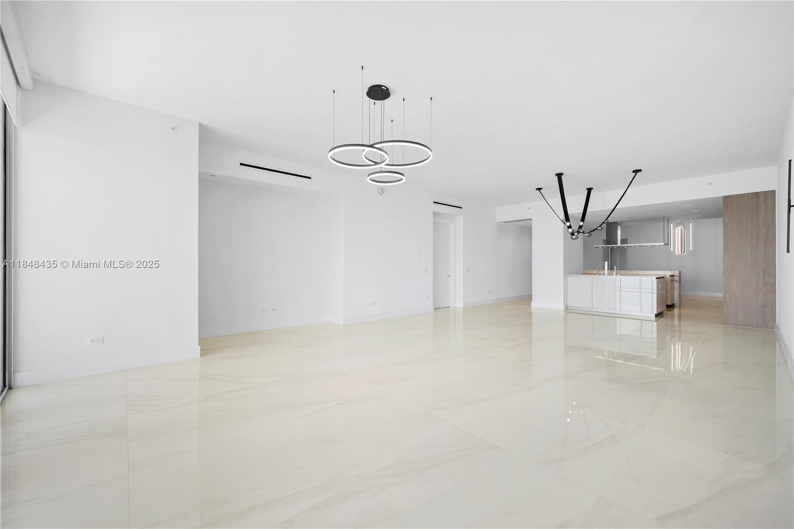 image Turnberry Ocean Club5