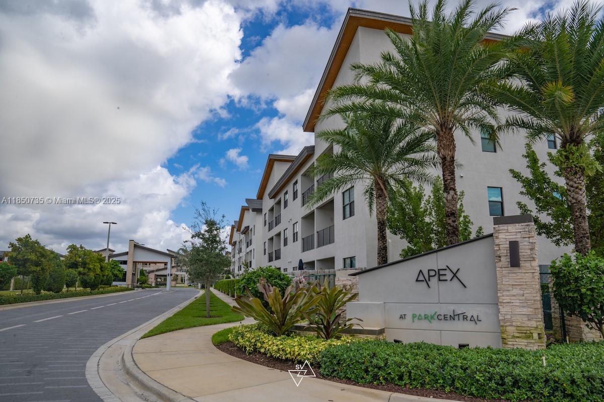 7805 NW 104th Ave #21
