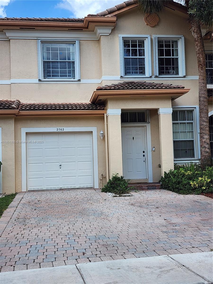 2762 SW 85th Ave #103