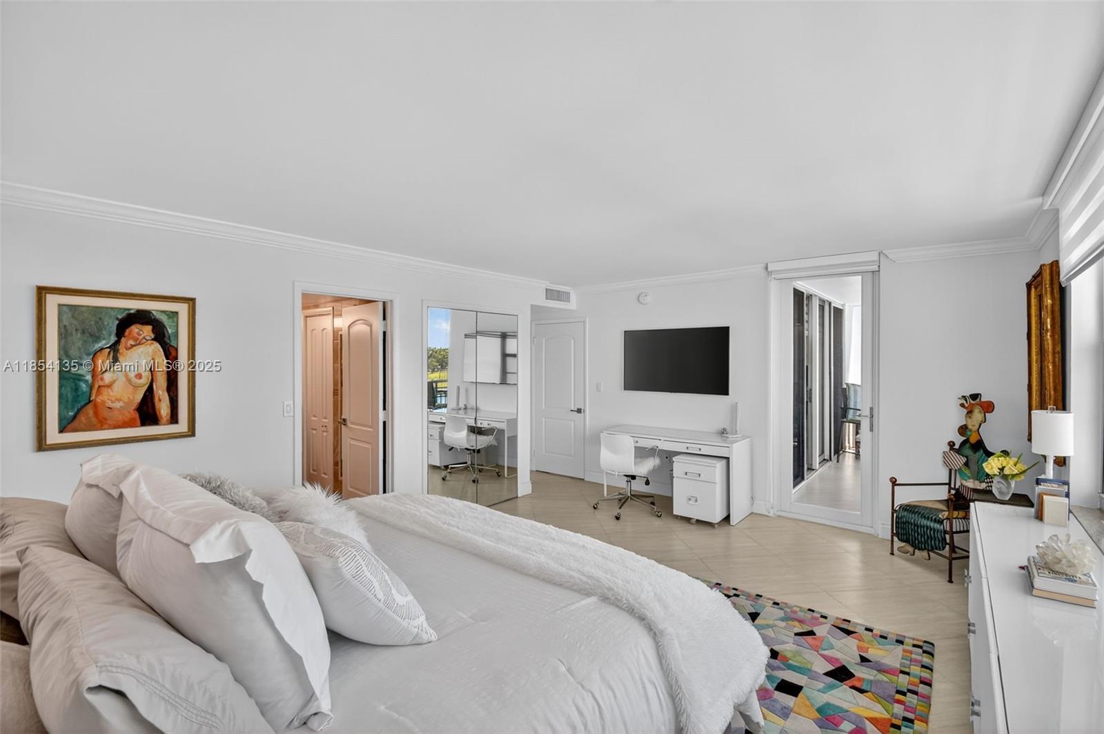 9250 W Bay Hbr Dr #5A Bay Harbor Islands, FL 33154