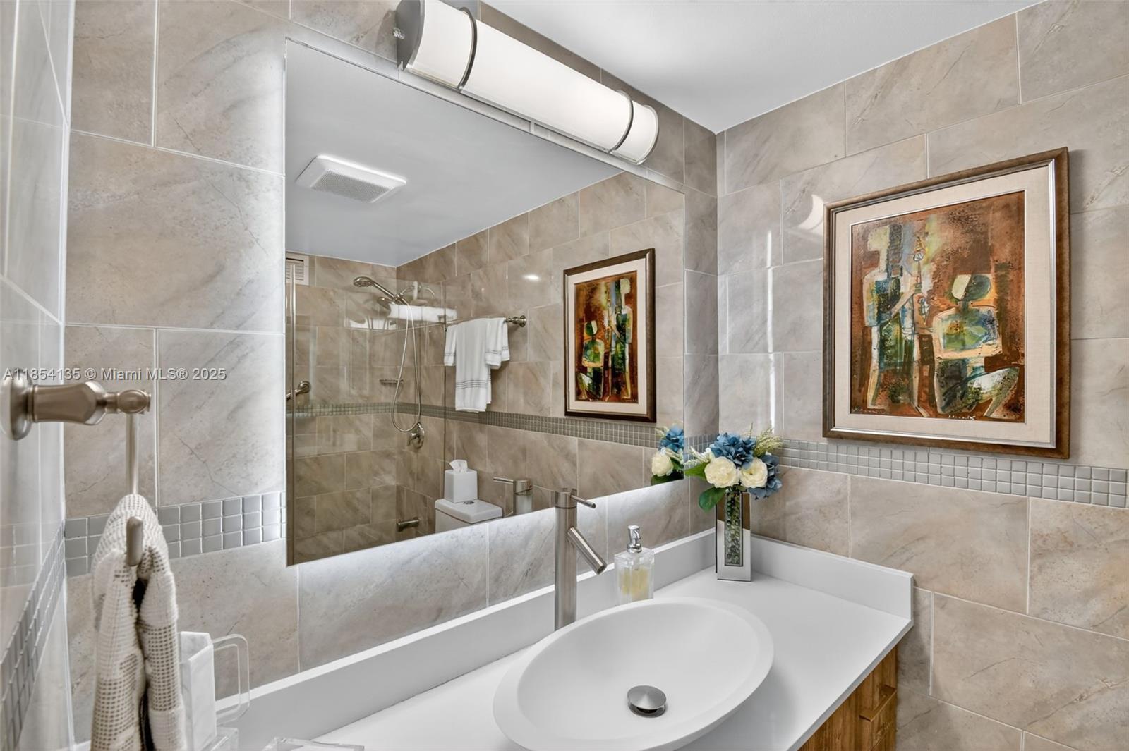 9250 W Bay Hbr Dr #5A Bay Harbor Islands, FL 33154